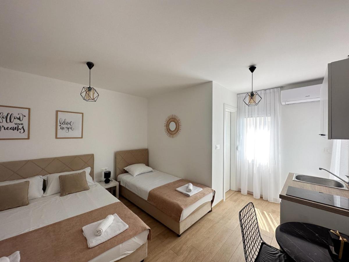 Danin Apartmani Bar Exterior photo
