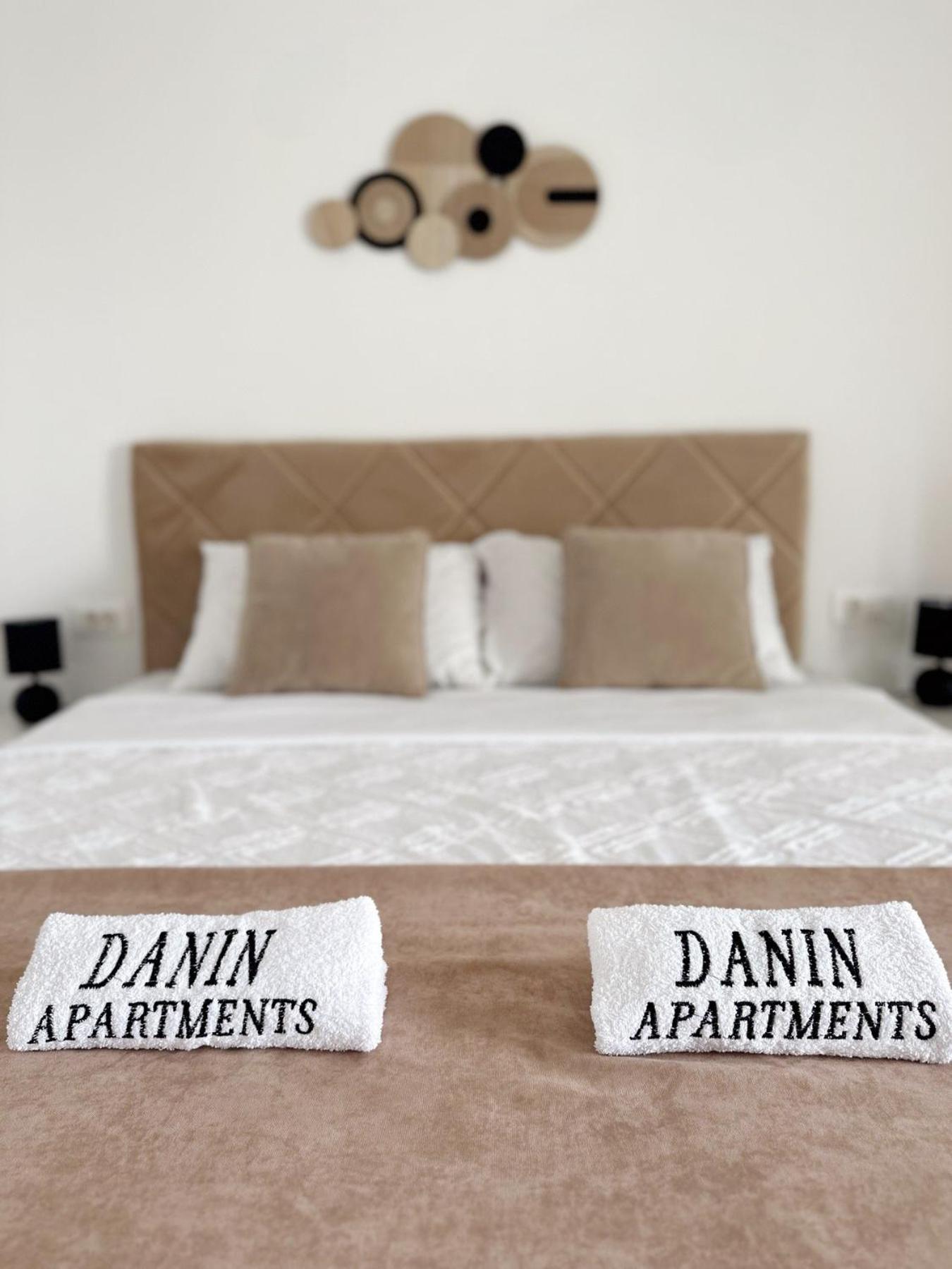 Danin Apartmani Bar Exterior photo