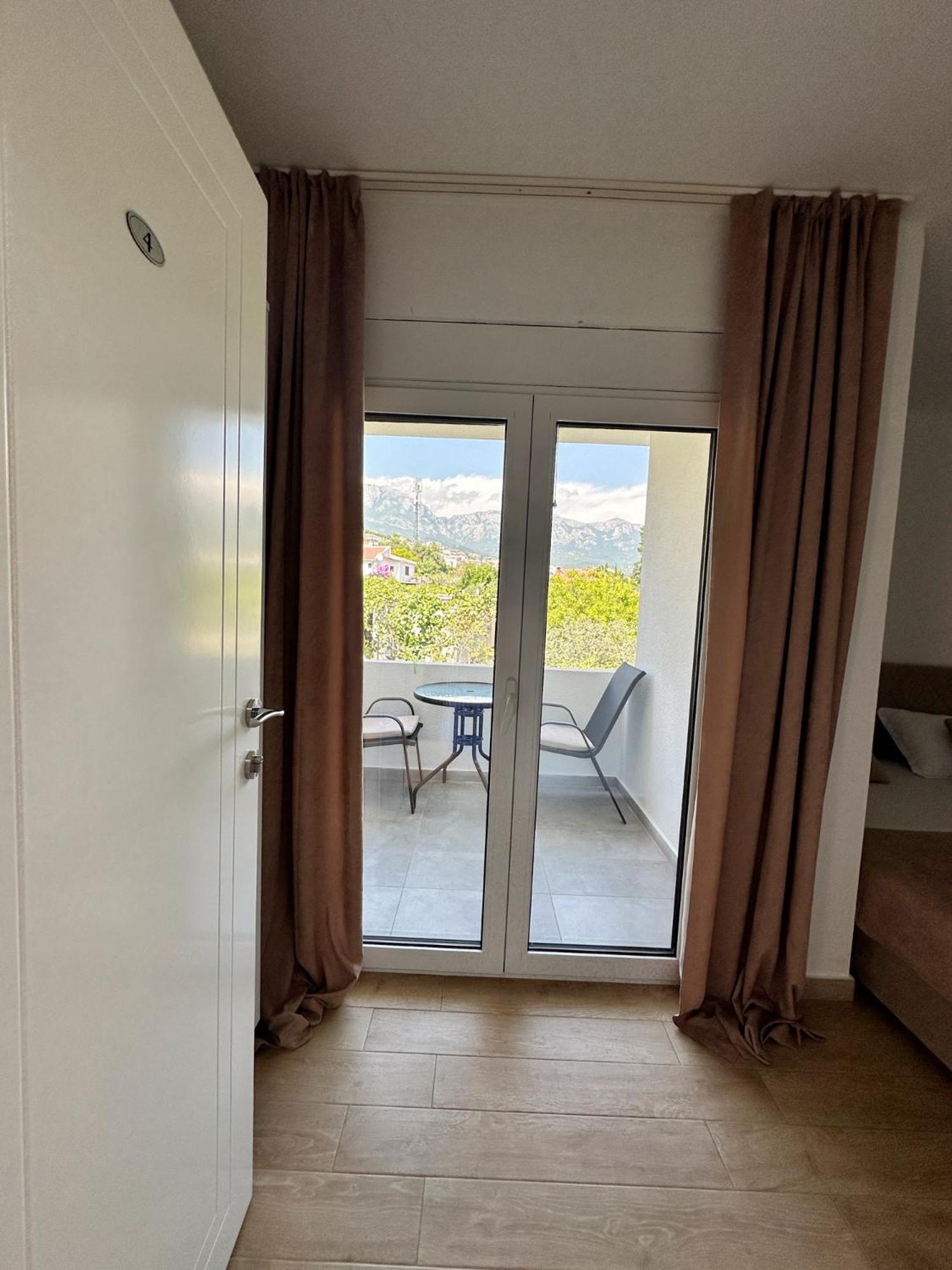Danin Apartmani Bar Exterior photo